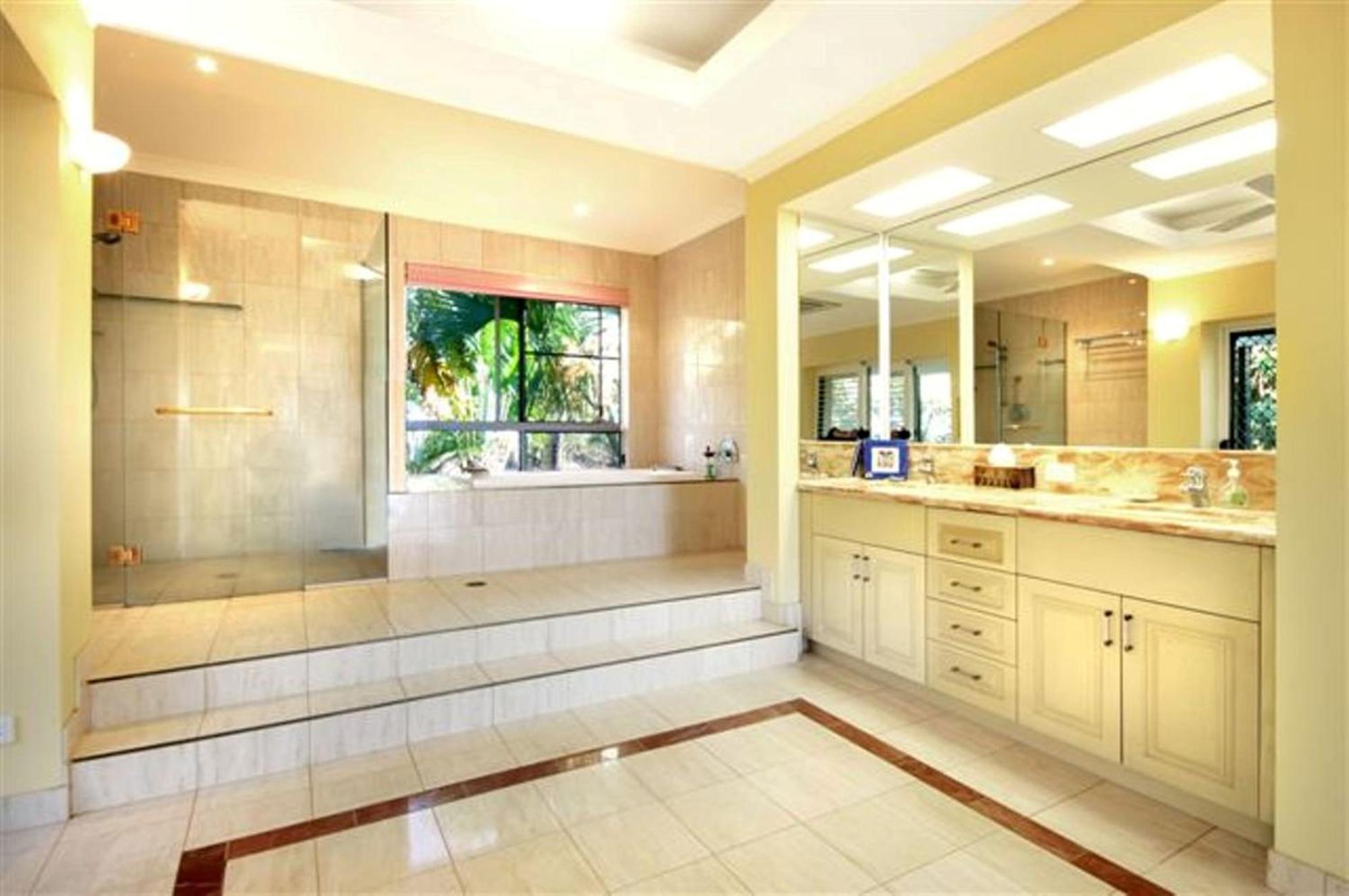 Hotel Yachtsmans Paradise, Whitsundays à Airlie Beach Chambre photo